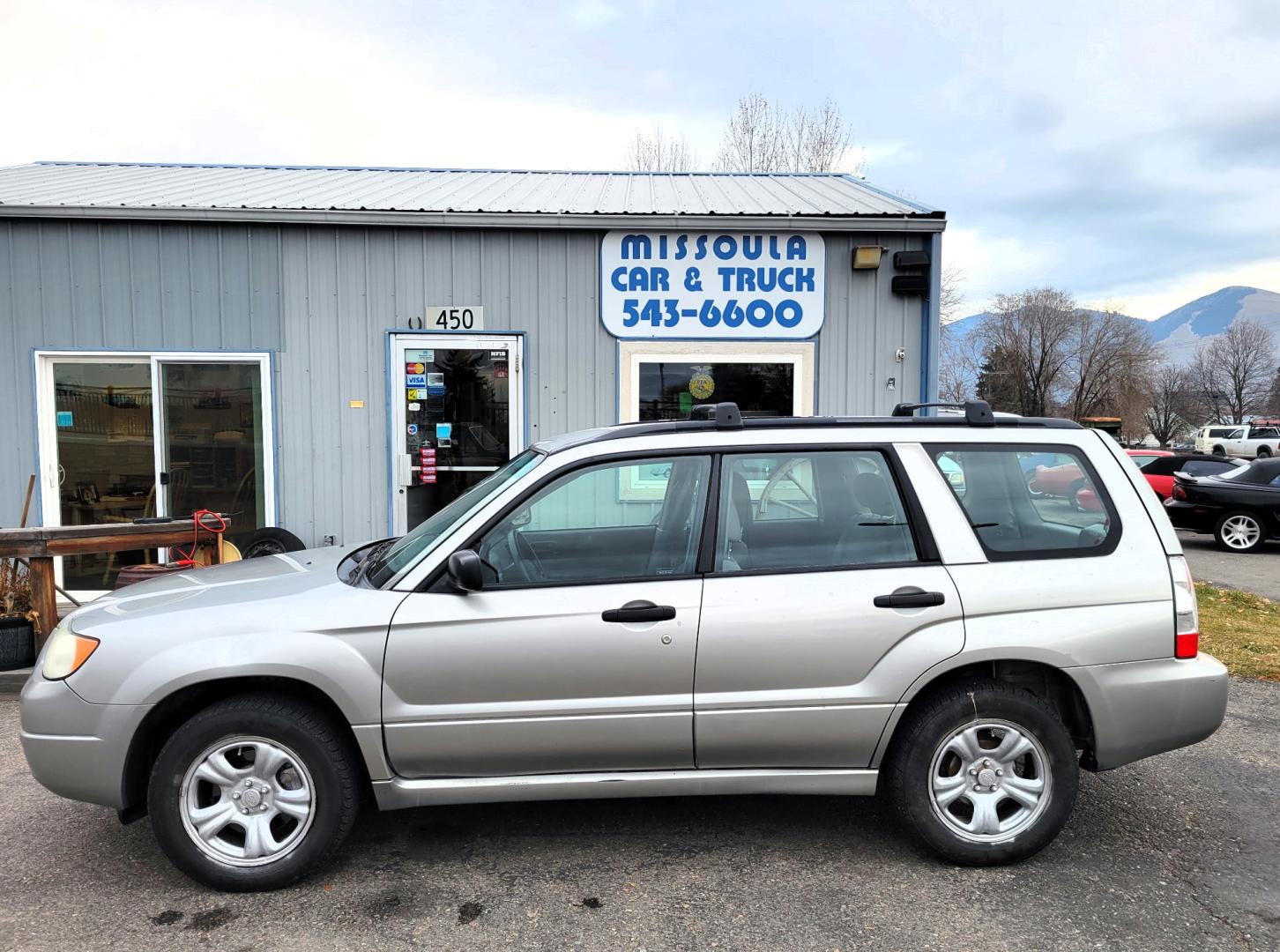 2006 Grey /Tan Subaru Forester 2.5X (JF1SG63606G) with an 2..5L H4 engine, 5 Speed Manual transmission, located at 450 N Russell, Missoula, MT, 59801, (406) 543-6600, 46.874496, -114.017433 - Great Running Subaru. 1 Owner. All Wheel Drive. 5 Speed Manual Transmission. Air. Cruise. Tilt. AM FM CD Player. - Photo#0